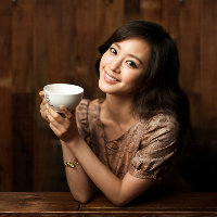 贺菲