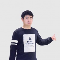 小男孩-_-